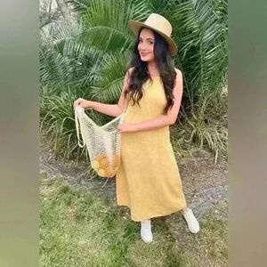 Cloth & Stone
Square Neck Sleeveless Tie Back Maxi Dress